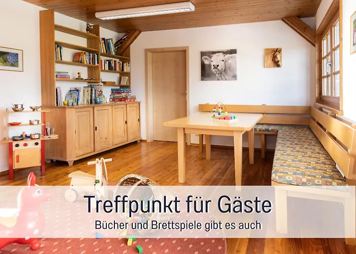 Biohof Burger, 3 Sonnige Fewo, Alle Mit Balkon, Spielzimmer, Grillhütte, 7 Km Vor Oberstdorf Bauernhof *